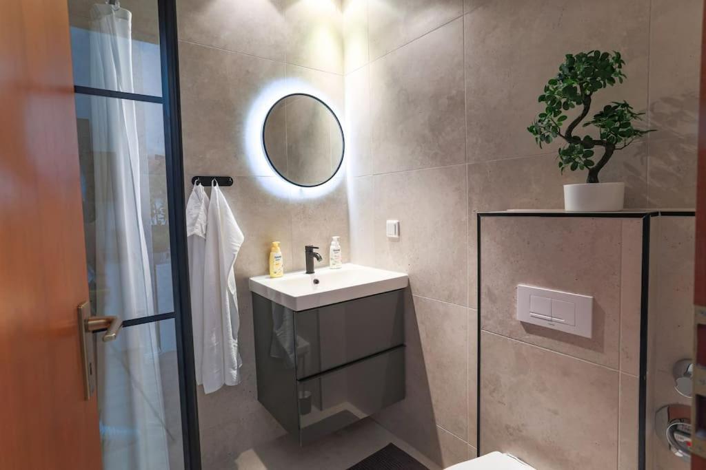 Cozy-livings Altbau Mit Terrasse Und Kueche Am Stadtpark Apartment *